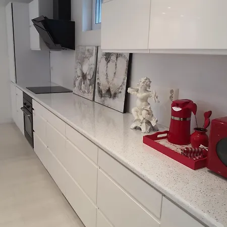 Apartment Not Taking Guests Eide (Skogsvag)
